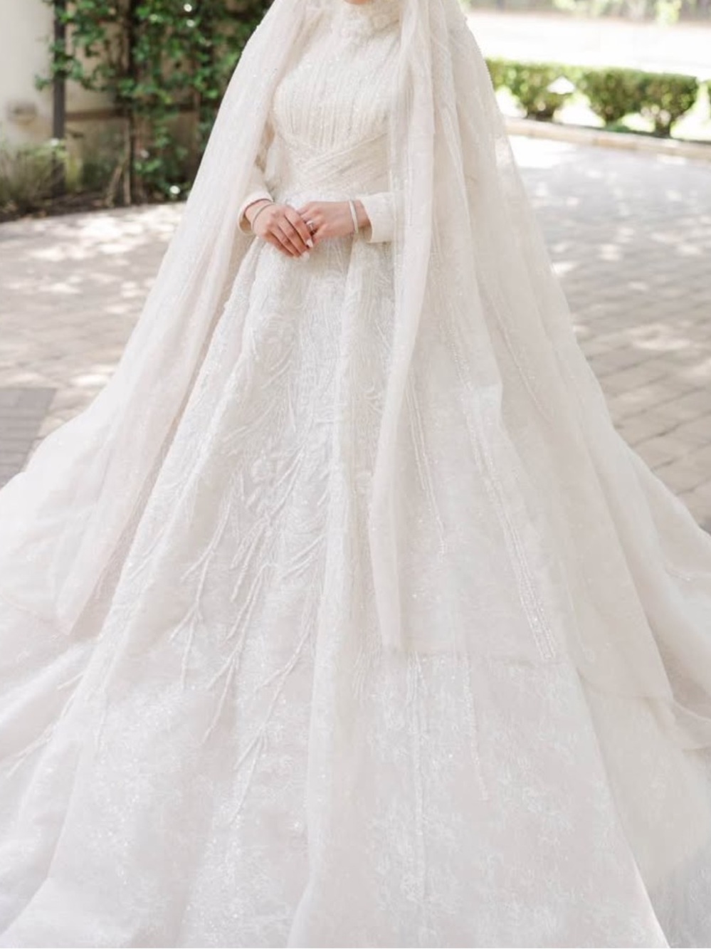 Elegant Ivory Long-Sleeve Beaded Wedding Dress with Turban and Veil